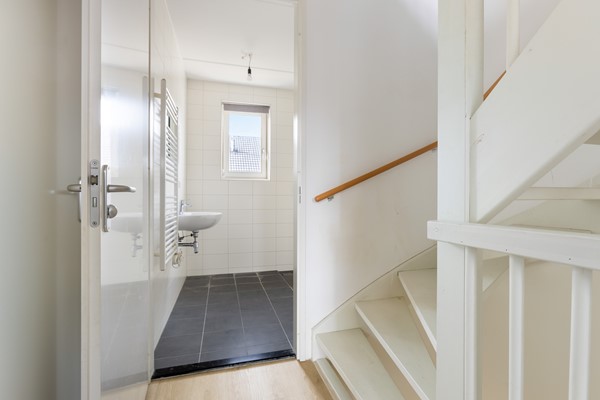 Johannes Vermeerstraat 18, Dordrecht-29.jpg